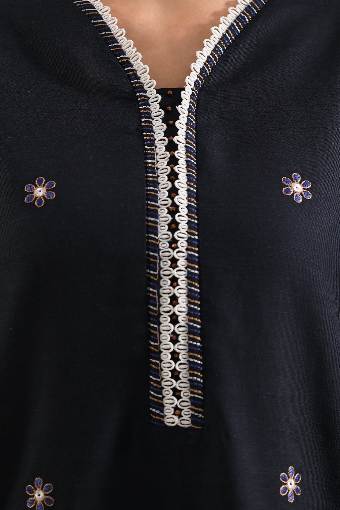 Solid Embroidered Khaddar Stitched 3 Piece